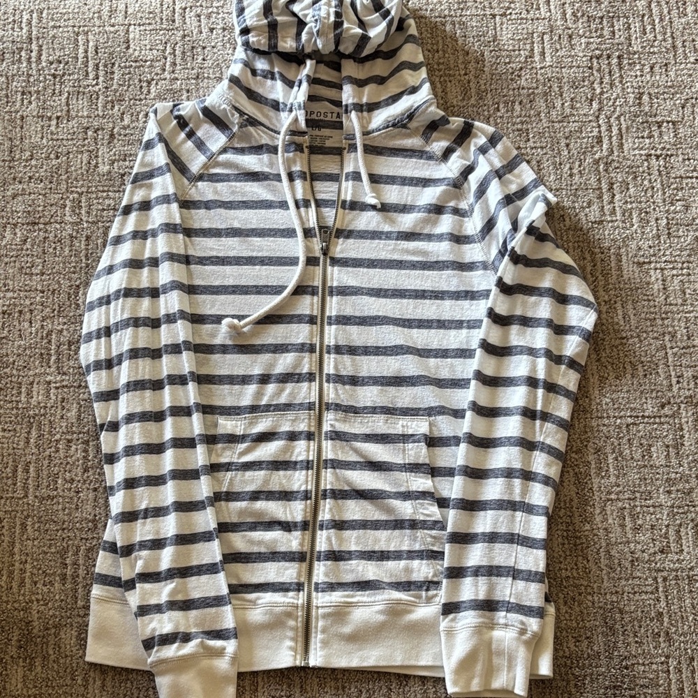 Aeropostale Striped Zip-Up Hoodie - White & Blue/Grey. SZ L GUC.